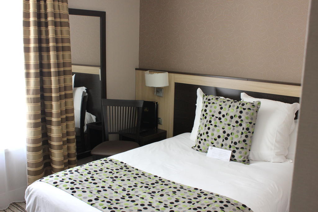 Best Western Plus Hotel Malherbe Caen Værelse billede