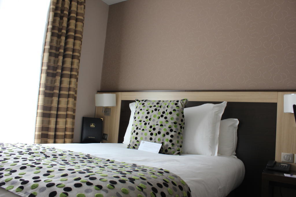 Best Western Plus Hotel Malherbe Caen Værelse billede